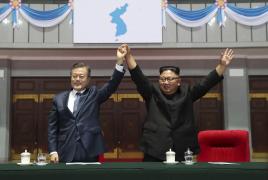 Liderii Coreei de Sud şi Coreei de Nord la summitl bilateral