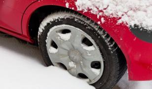 Anvelope de iarnă 2018. Ce amenzi riscă şoferii