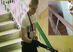 Video cu momentul în care adolescentul din Crimeea deschide focul şi omoară 20 de oameni. Colegii lui fug îngroziţi