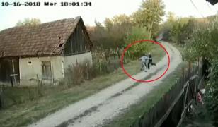 Un fost poliţist şi boxer din Cluj, acuzat că îşi bate vecinii până îi bagă în spital