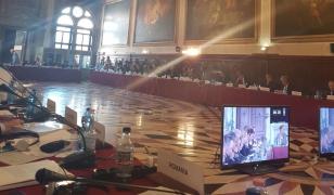 Comisia de la Veneţia recomandă abrogarea soluţiei privind pensionarea anticipată a magistraților