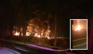 Mai multe explozii la Sibiu, unde 200 de pompieri încearcă să stingă incendiul de la un depozit de uleiuri