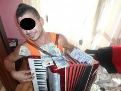 Lăutar amendat de ANAF cu 3.000 de lei pentru că n-a declarat 300 lei, ciubuc la o nuntă