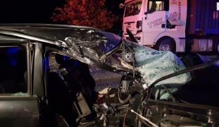 Accident mortal la Gherla, un şofer de 28 de ani s-a zdrobit cu maşina de un TIR