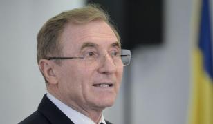 Peste 1.000 de magistraţi i-au cerut ministrului Justiţiei să renunţe la procedura de revocare a procurorului general