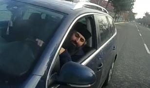 Un călugăr din Constanţa a continuat să conducă fără permis deşi a fost condamnat de patru ori la închisoare