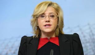 Comisarul european Corina Creţu: România nu-şi permite luxul să se gândească la ieşirea din UE