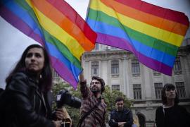 Homofobia, pedepsită cu închisoarea în Elveţia