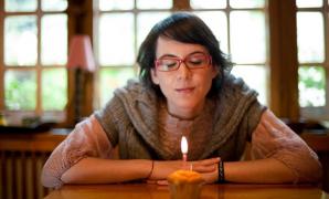 Teodora a supravieţuit după 7 operaţii pe creier, dar a fost răpusă de incendiul din #Colectiv. A fost a 46-a victimă