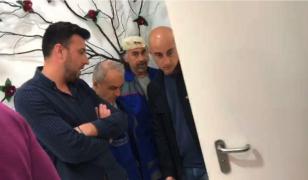 Scandal la mall-ul din Ploieşti după ce o turistă americană a rămas blocată în toaletă