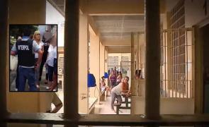 Elena Udrea şi Alina Bica, încarcerate în zona VIP a închisorii din Costa Rica. "Nu au furat la colţ de stradă o banană!"