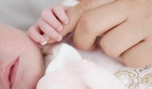 Ipoteză şocantă în cazul bebeluşului incinerat la Câmpina. Un medic şi-a dat demisia!