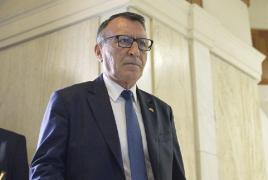 Vicepremierul Paul Stănescu, vot la Slatina la referendumul pentru familie.