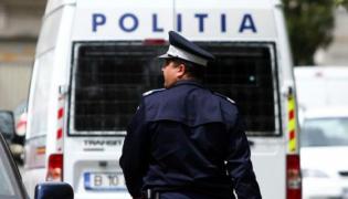 Referendum pentru familie. Poliţişti retraşi de la o secţie de votare din Bucureşti, după ce ar fi jignit un alegător