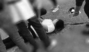 Tânăra a fost bătută de un elev în curtea liceului de arte din Constanţa