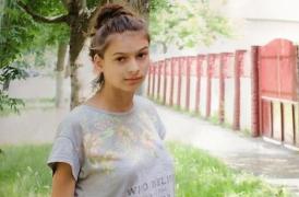 Fetița are 14 ani și este căutată cu disperare de familie și poliție