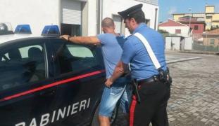 Aproape jumătate de milion de euro a strâns un român din Italia, furând cabluri de cupru