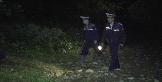 Scheletul unui bărbat, spânzurat acum 1 an și jumătate, găsit într-o pădure din Satu Mare