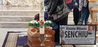 Violeta a murit la 12 ore după ce iubitul ei i-a dat foc