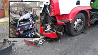 Un tânăr de 24 de ani a murit, sora lui, 22 de ani, e în comă