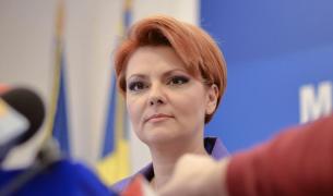 Ministrul Muncii Olguța Vasilescu într-o declarație de presă
