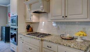 Care sunt materialele potrivite pentru orice bucătărie