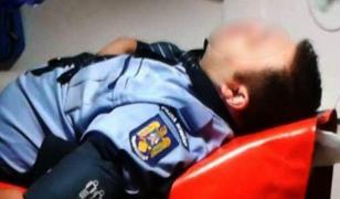 Trei poliţişti din Craiova au fost bătuţi chiar în sediul Poliţiei. Agresorul a fost lăsat în libertate