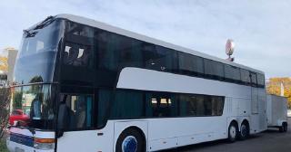 Autocar cu numere de România, tras pe dreapta în Germania