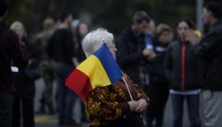 Protest în Piaţa Victoriei, din Bucureşti