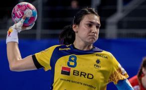 România a pierdut meciul cu Ungaria, dar s-a calificat în semifinalele Campionatului European de handbal feminin, după 8 ani