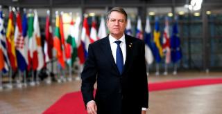Preşedintele Klaus Iohannis participă la Bruxelles, la Summitul Euro în format extins