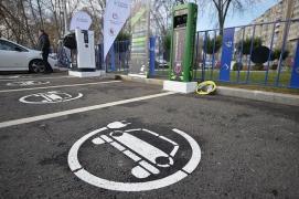 Staţii de încărcare pentru maşini electrice, în Bucureşti