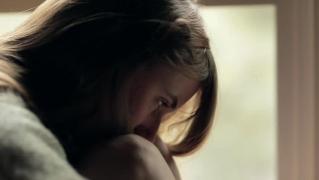 Un tată din Brașov își pedepsește oribil fiica și soția pentru că au încercat să-l facă să nu mai bea, arestat