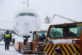Aeroportul Otopeni, zboruri cu întârzieri