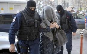 Italian îndrăgostit de o româncă, sedat şi jefuit fără milă de tânără, la Potenza. Fata a fost prinsă la Bistriţa