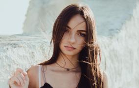 Berbec, Balanță și Săgetător, zodii care știu cum să flirteze