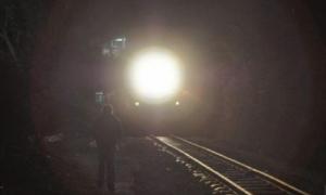 Bărbat spulberat de un tren cu pasageri la Leordeni, în Argeş