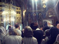 Tragedie la Piteşti, în Ajunul Crăciunului. Un preot a fost găsit mort în altarul bisericii