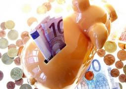 Curs valutar 24 decembrie 2018. Euro, în picaj. Cel mai mic nivel al ultimelor luni