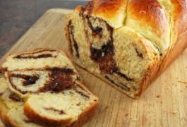 Masa de Crăciun i-a fost fatală unui bărbat din Dâmboviţa, care a murit înecat cu cozonac