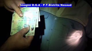 Poliţistul rutier din Bistriţa prins în flagrant cum lua mită a primit o pedeapsă cu suspendare