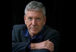 Amos Oz a murit. Scriitorul israelian s-a stins răpus de cancer, la 79 de ani