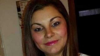 Veronica, o tânără mămică din Italia, s-a stins de Crăciun ţinându-şi de mână fetiţa de 7 ani