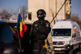 Poliţiştii ar putea primi dispozitive cu electroşocuri