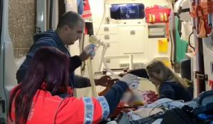 Elevul care a căzut de la etajul liceului 'Bălaşa Doamna' a fost detubat şi respiră singur