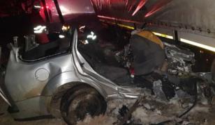 Accident la Vadu Moldovei. Cei cinci prieteni se întorceau de la discotecă