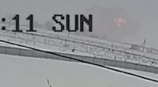 Momentul prăbușirii avionului de pasageri din Rusia, surprins pe video