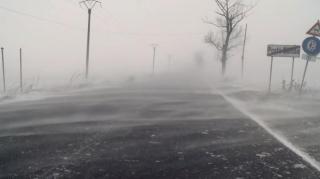 Meteorologii revin cu noi avertizări în această dimineaţă! Mai multe judeţe sunt sub cod galben de vreme rea, în următoarele ore