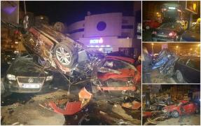 Accident fără precedent în Constanţa! Şoferiţa unui Audi a distrus într-o clipă zece maşini şi a pus la pământ un stâlp de electricitate (Video + Foto)