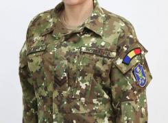 Militarii români au fost obligaţi să poarte uniforma de oraş în anumite condiţii